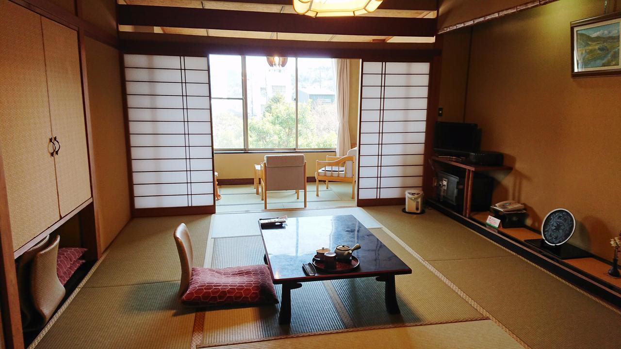 นิปปอน เรียวคัง อิโตะ ออนเซ็น โยคิคัง Hotel ภายนอก รูปภาพ
